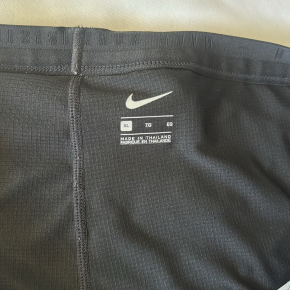 Nike Run Division XL Hybrid Line Running Shorts - Picture 4 of 8